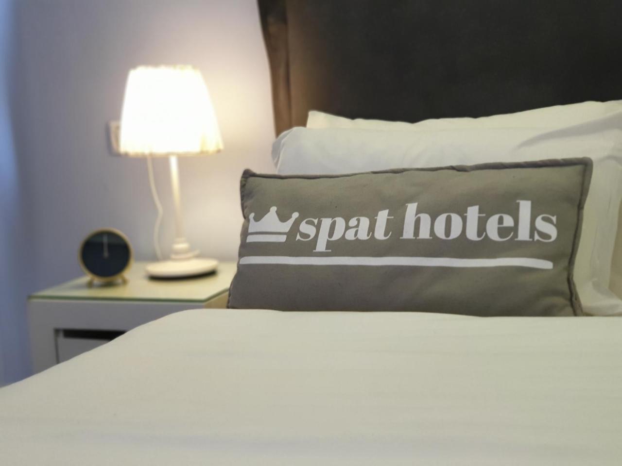 Spat Hotel Ashdod Bagian luar foto