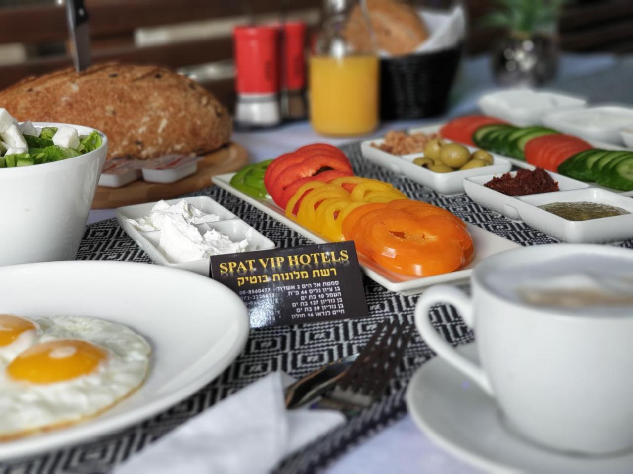 Spat Hotel Ashdod Bagian luar foto